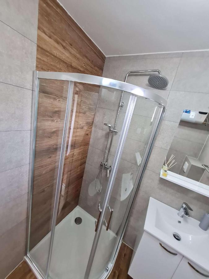 Apartmani Lovre I Zara المظهر الخارجي الصورة